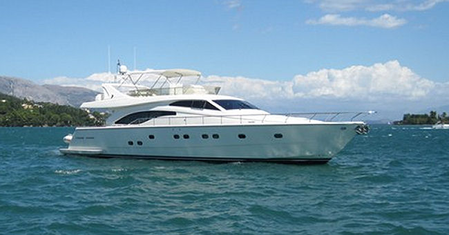 boat charter mykonos